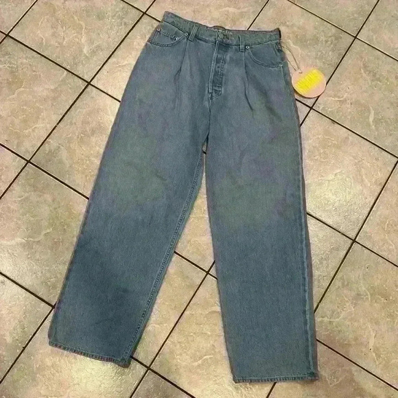 Mother Snacks Jeans The Pleated Fun Dip Puddle Jean Size 26 NWT - Picture 1 of 9